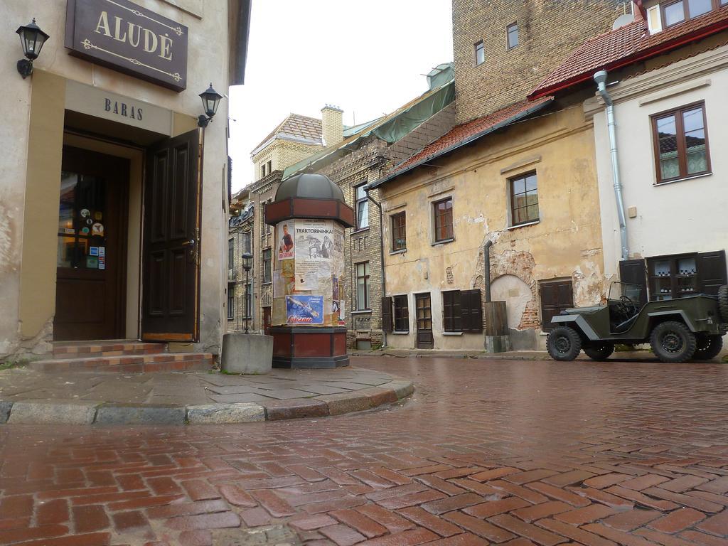 Seven Fridays Guest House Vilnius Exterior photo